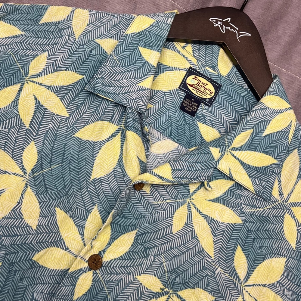 Tommy Bahama Relax Shirt Mens M Blue Yellow Linen Leaf Print Excellent Camp S/S